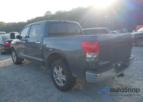 2008 Toyota Tundra Limited 5.7L V8 z USA, uszkodzony, nr VIN 5TBDV58178S496011